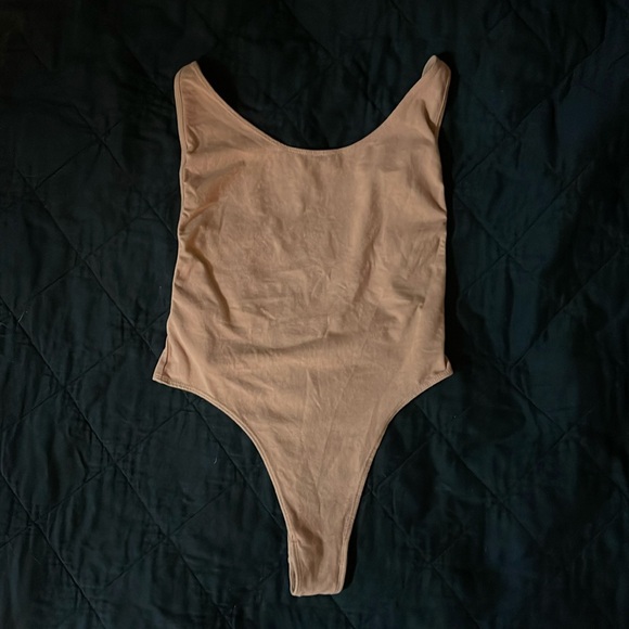 American Apparel Deep Cut Nude Low-Back Thong Bodysuit - LIKE NEW - Picture 2 of 3